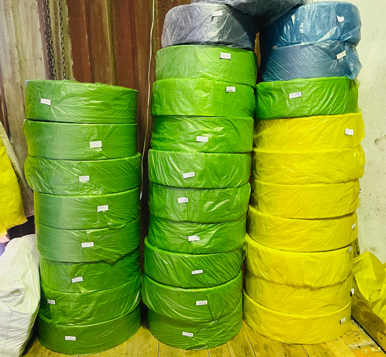 طاقه کیسه زباله رولی با دوخت و پرفراژ کیفیت درجه1